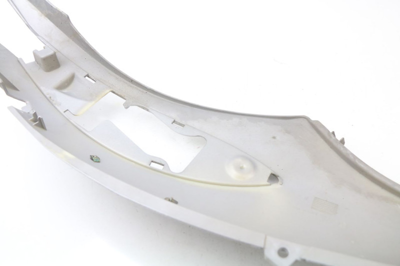 Flanc Arrière Droit Pour Piaggio Beverly 125-250 Noir - Modèle 2005 à 2009, Réf. CM024060