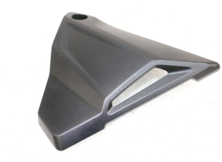 CACHE CHASSIS LATERAL DROIT