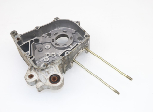 CARTER MOTEUR DROIT