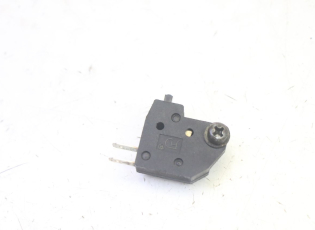 CONTACTEUR FEU STOP GAUCHE