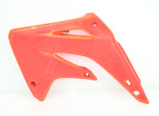 FLANC LATERAL AVANT GAUCHE