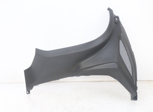 FLANC LATERAL AVANT GAUCHE