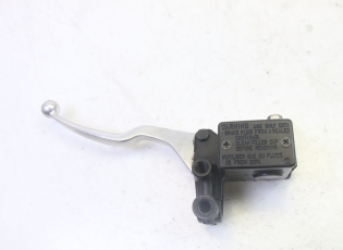 MAITRE CYLINDRE FREIN ARRIERE