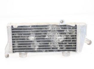 RADIATEUR DROIT