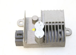 REGULATEUR CHARGE