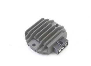 REGULATEUR CHARGE