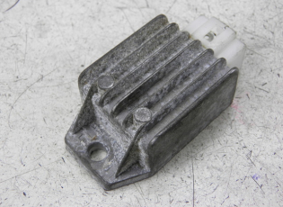 REGULATEUR CHARGE