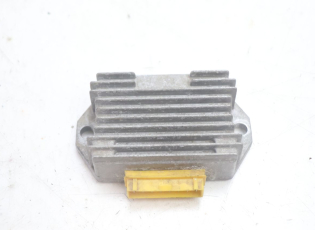 REGULATEUR CHARGE