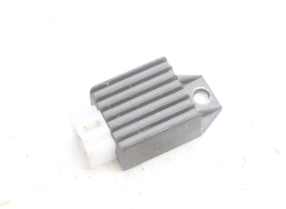 REGULATEUR CHARGE