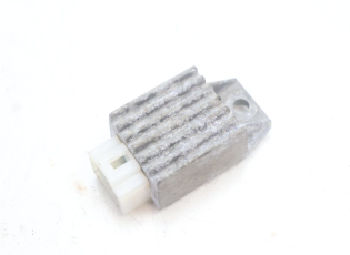 REGULATEUR CHARGE