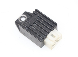 REGULATEUR CHARGE