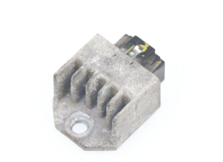 REGULATEUR CHARGE