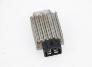 REGULATEUR CHARGE