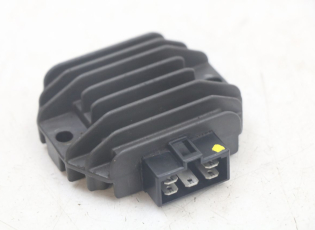 REGULATEUR CHARGE
