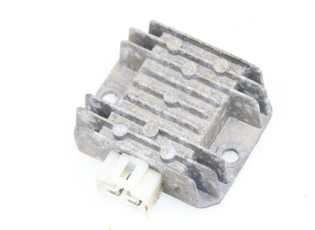 REGULATEUR CHARGE