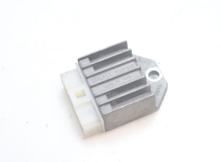 REGULATEUR CHARGE