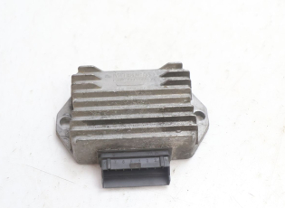 REGULATEUR CHARGE