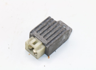 REGULATEUR CHARGE