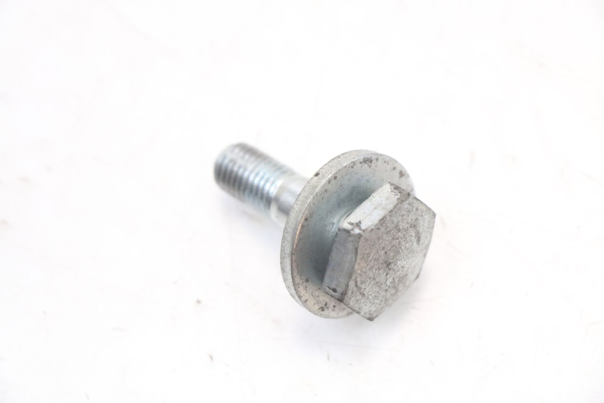 photo de ÉCROU TÉ FOURCHE HYOSUNG GF 125 (2001 - 2005)