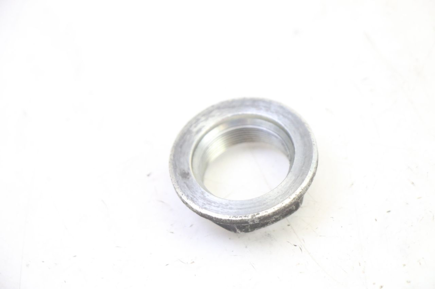 photo de ÉCROU TÉ FOURCHE HONDA ST PAN EUROPEAN 1300 (2002 - 2013)