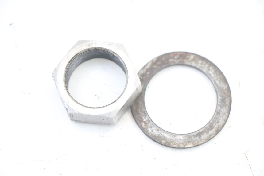 photo de ÉCROU TÉ FOURCHE YAMAHA YZ 125 (2006 - 2016)