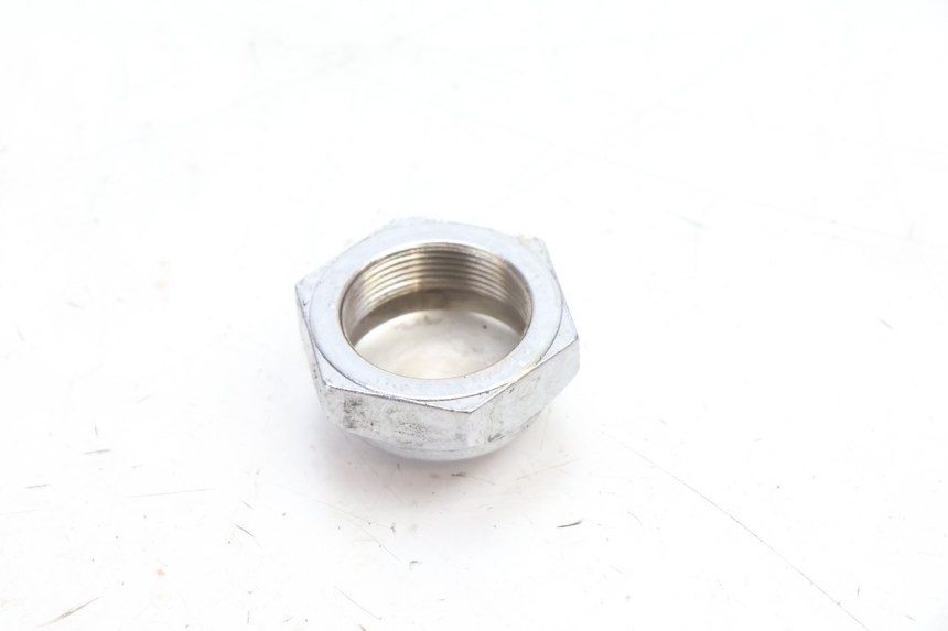 photo de ÉCROU TÉ FOURCHE KAWASAKI ZZR 600 (1995 - 2004) - Zoom état d’usage
