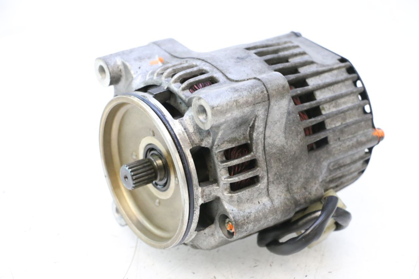photo de ALTERNATEUR YAMAHA YZF R GENESIS 750 (1993 - 1998) - Vue principale