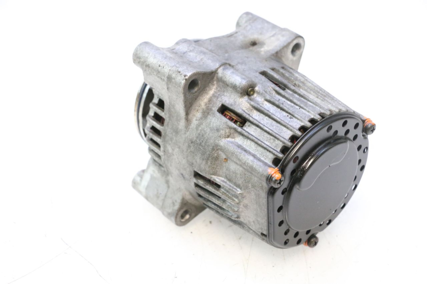 photo de ALTERNATEUR YAMAHA YZF R GENESIS 750 (1993 - 1998) - Zoom état d’usage