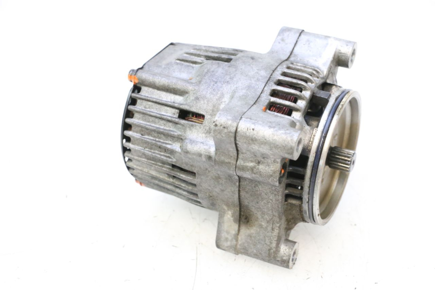 photo de ALTERNATEUR YAMAHA YZF R GENESIS 750 (1993 - 1998) - État de surface