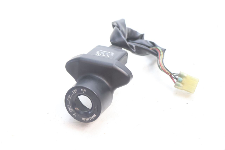 photo de ANTENNE TRANSPONDEUR YAMAHA FJR 1300 (2001 - 2005) - Vue principale