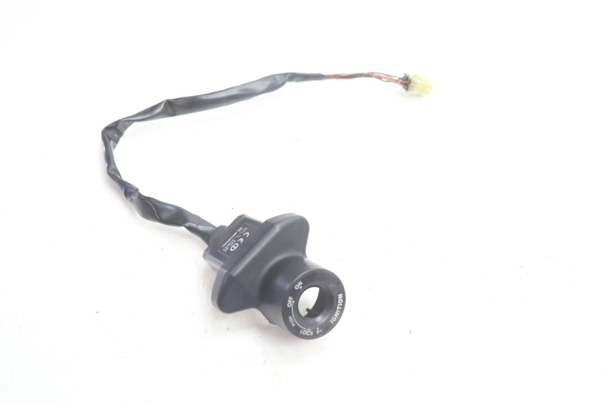 photo de ANTENNE TRANSPONDEUR YAMAHA FJR 1300 (2001 - 2005) - Détail de la pièce