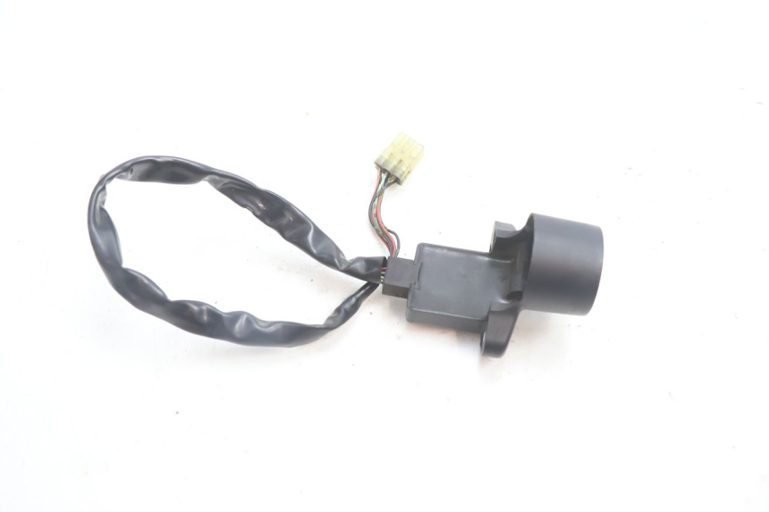 photo de ANTENNE TRANSPONDEUR YAMAHA FJR 1300 (2001 - 2005) - Autre angle de vue