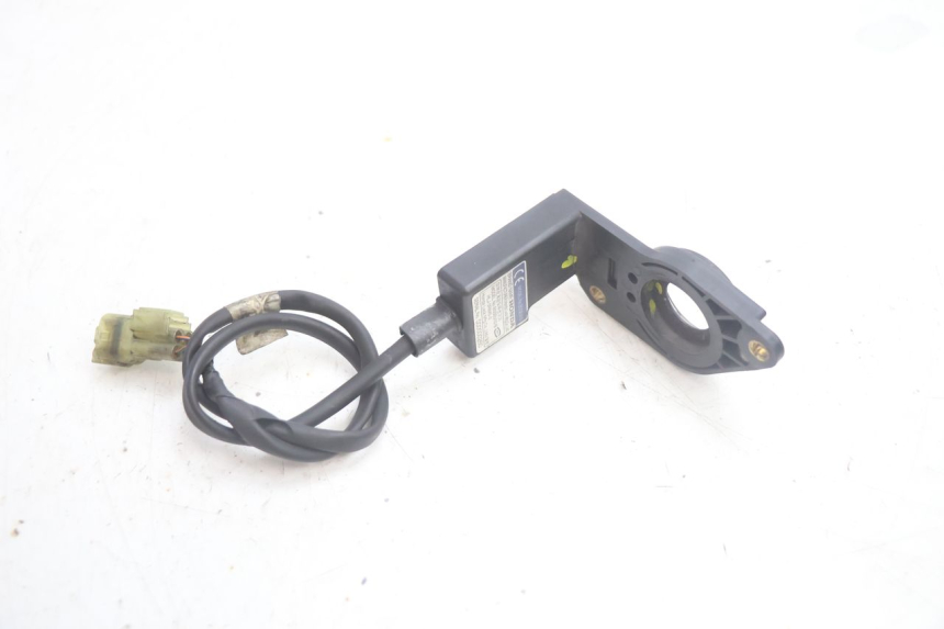 photo de ANTENNE TRANSPONDEUR HONDA FJS SILVER WING SILVERWING 400 (2005 - 2008) - Autre angle de vue