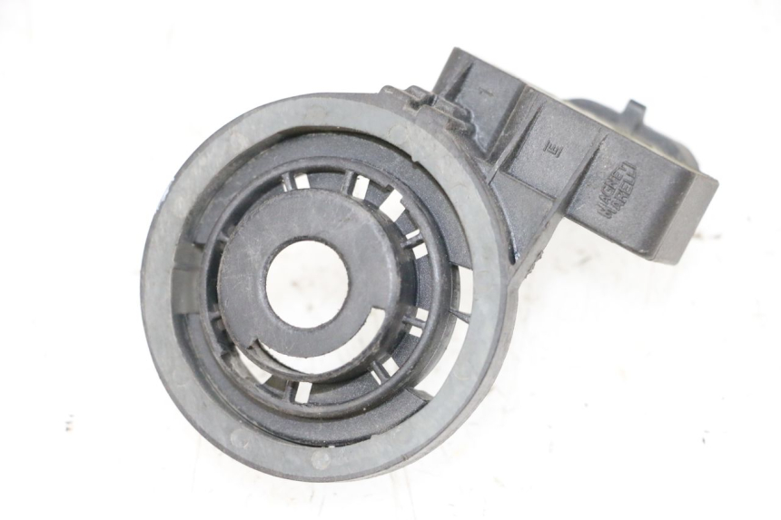 photo de ANTENNE TRANSPONDEUR PEUGEOT GEOPOLIS 400 (2007 - 2013) - Vue principale