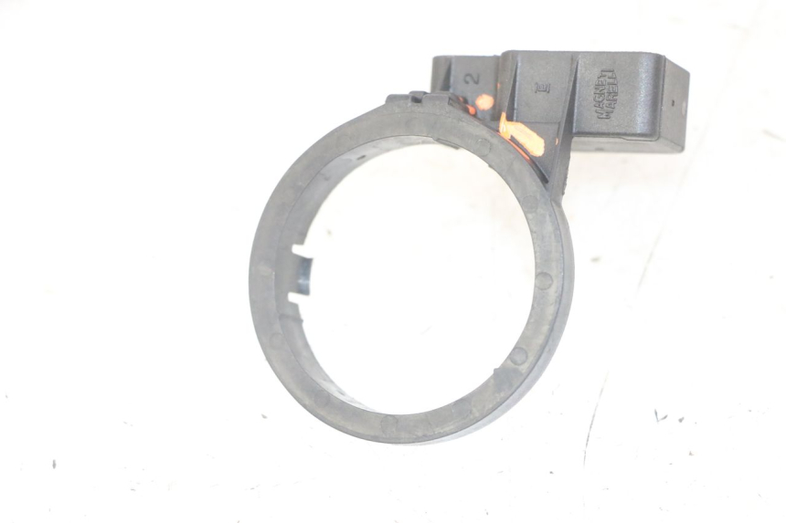 photo de ANTENNE TRANSPONDEUR PIAGGIO MP3 LT 300 (2010 - 2016)