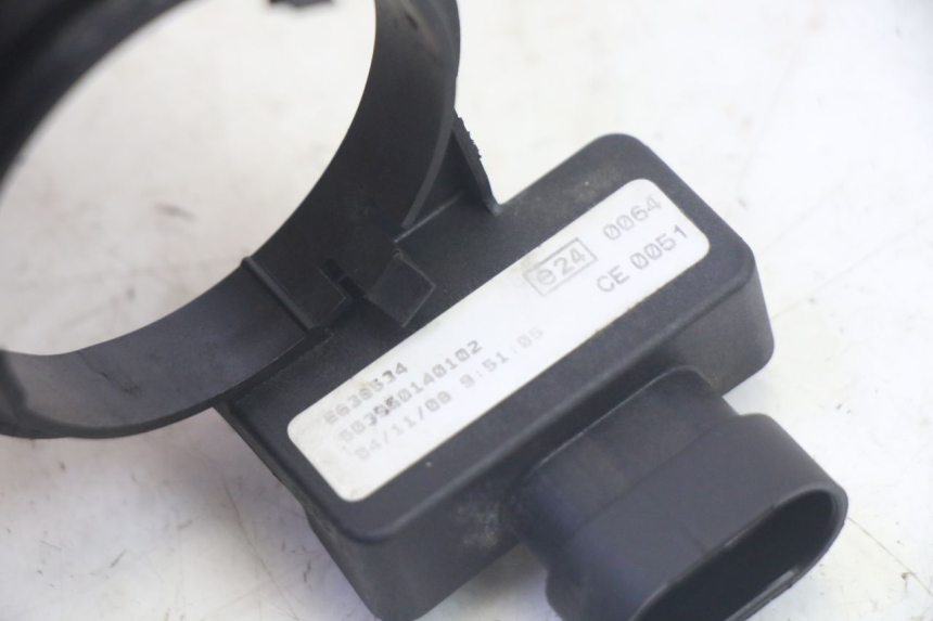 photo de ANTENNE TRANSPONDEUR PIAGGIO MP3 RL 250 (2007 - 2010) - Vue d’ensemble