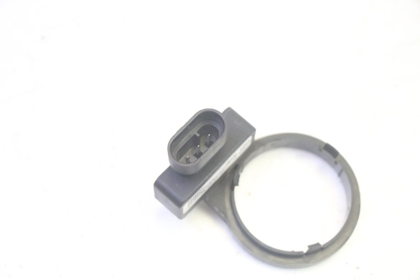 photo de ANTENNE TRANSPONDEUR PIAGGIO MP3 RL 250 (2007 - 2010) - Détail de la pièce