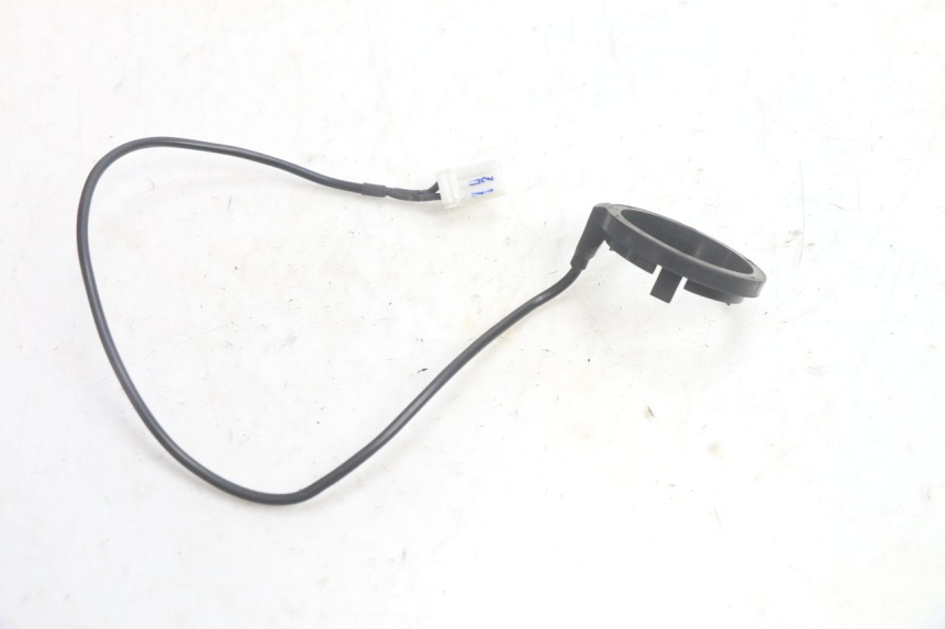 photo de ANTENNE TRANSPONDEUR PIAGGIO MP3 125 (2006 - 2014) - Vue principale