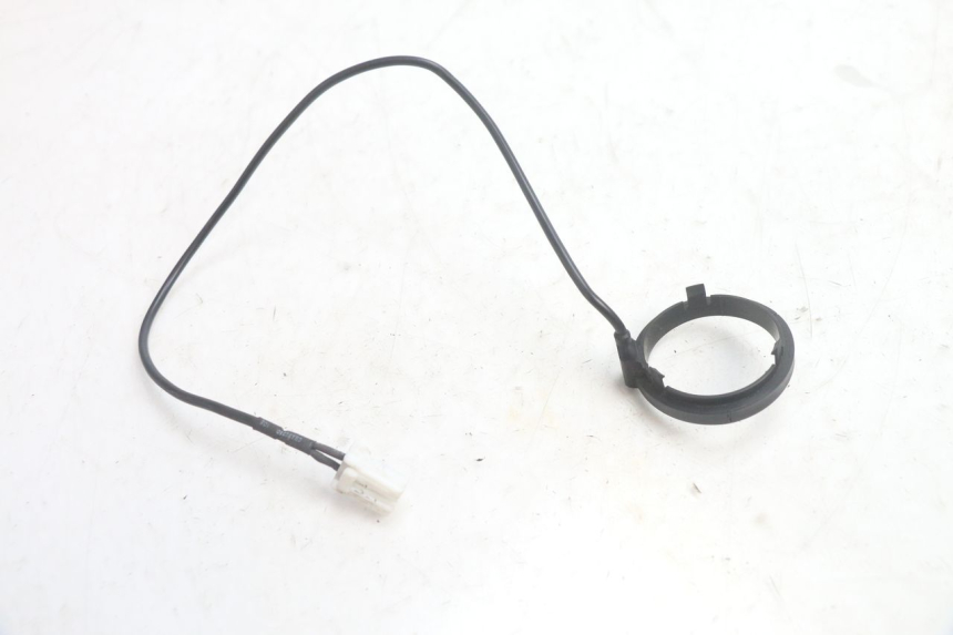 photo de ANTENNE TRANSPONDEUR PIAGGIO MP3 125 (2006 - 2014) - Détail de la pièce