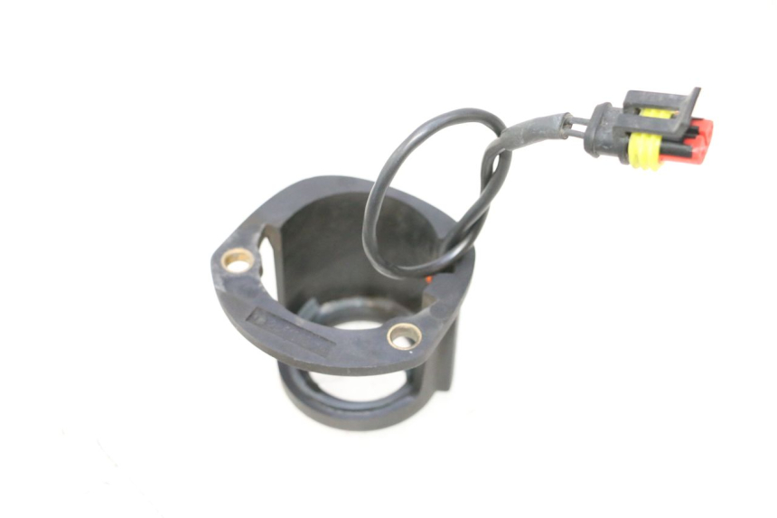 photo de ANTENNE TRANSPONDEUR DUCATI SS IE DS CARENEE 1000 (2002 - 2006) - Gros plan technique