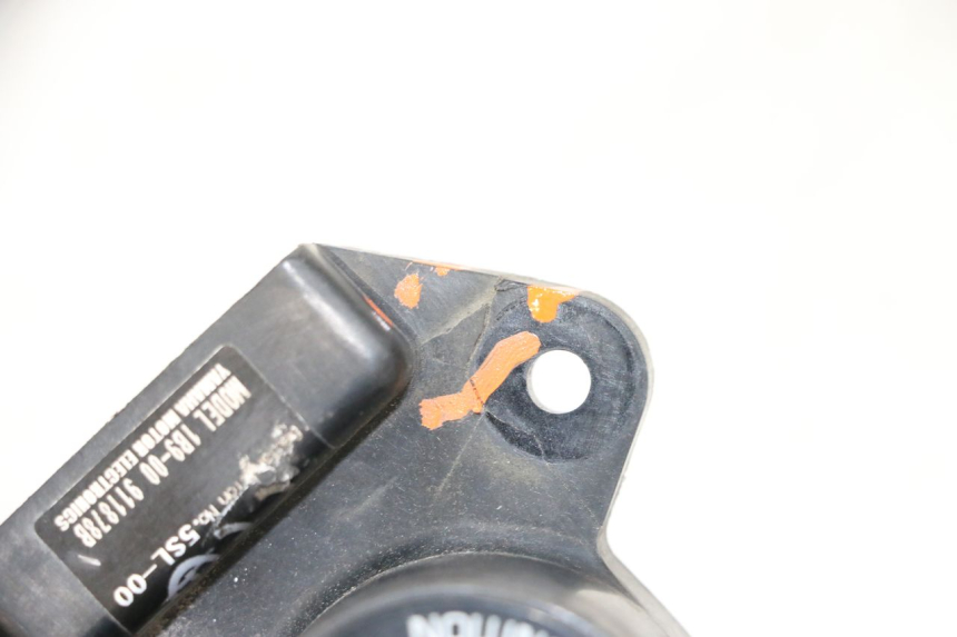 photo de ANTENNE TRANSPONDEUR YAMAHA XMAX X-MAX 125 (2006 - 2009) - Autre angle de vue