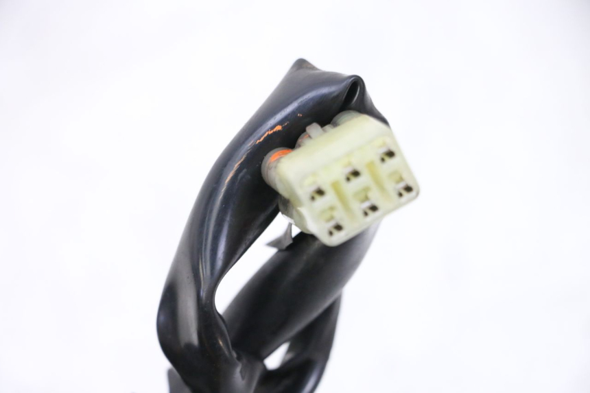 photo de ANTENNE TRANSPONDEUR YAMAHA XMAX X-MAX 125 (2006 - 2009) - Zoom état d’usage