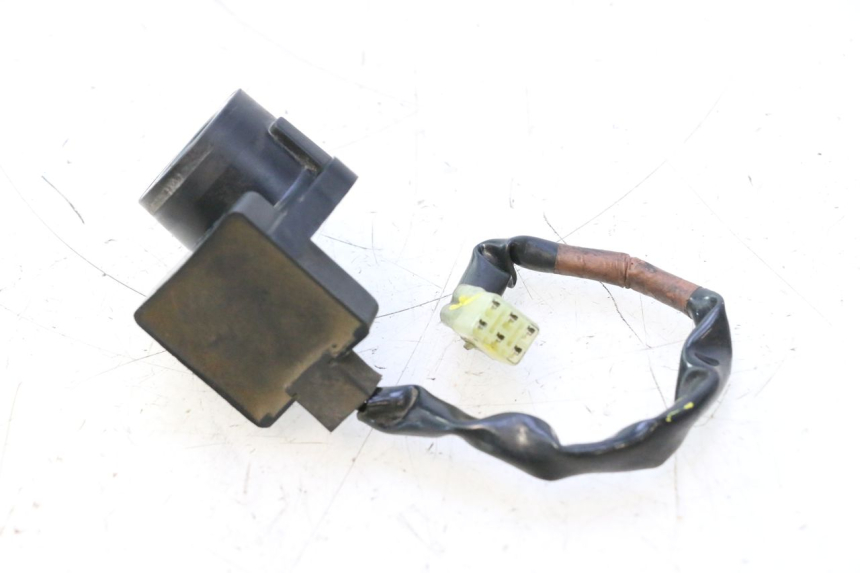 photo de ANTENNE TRANSPONDEUR YAMAHA X-MAX XMAX 125 (2010 - 2013) - Zoom état d’usage