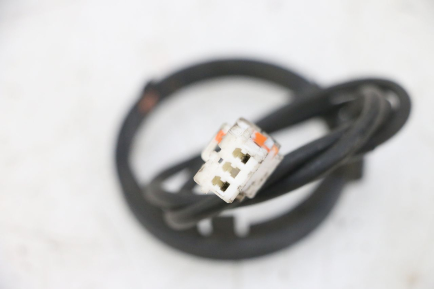 photo de ANTENNE TRANSPONDEUR PIAGGIO X9 125 (2000 - 2003) - Autre angle de vue