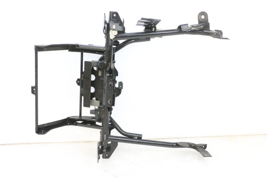 photo de ARAIGNEE FACE AVANT SUZUKI BURGMAN 650 (2013 - 2020)