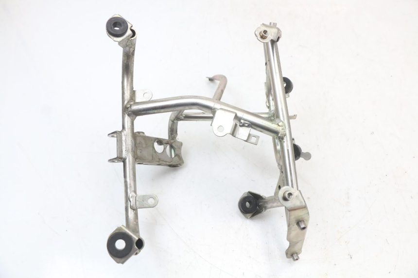 photo de ARAIGNEE FACE AVANT HONDA PCX (JF28) 125 (2009 - 2011)