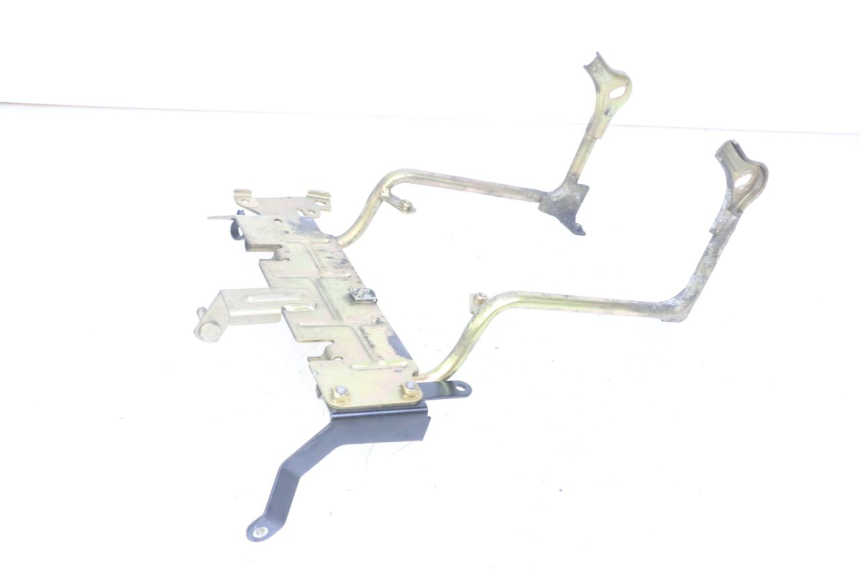 photo de ARAIGNEE FACE AVANT PEUGEOT JET FORCE CARBU 50 (2003 - 2016)