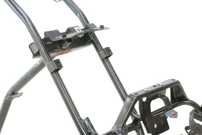 photo de ARAIGNEE FACE AVANT PIAGGIO MP3 500 (2016 - 2018) - Autre angle de vue