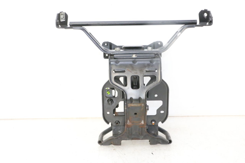 photo de ARAIGNEE FACE AVANT PEUGEOT SATELIS 125 (2013 - 2018) - Détail de la pièce