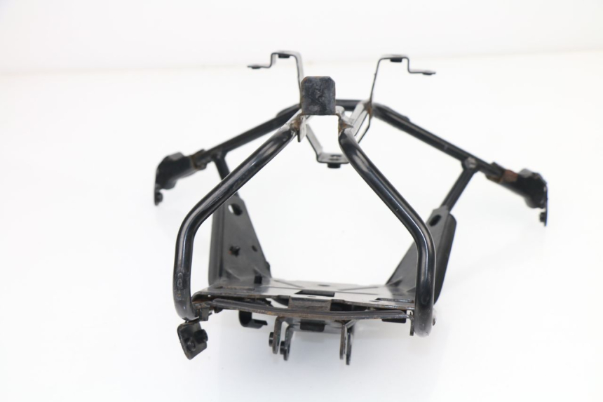 photo de ARAIGNEE FACE AVANT PEUGEOT SATELIS 125 (2010 - 2012)